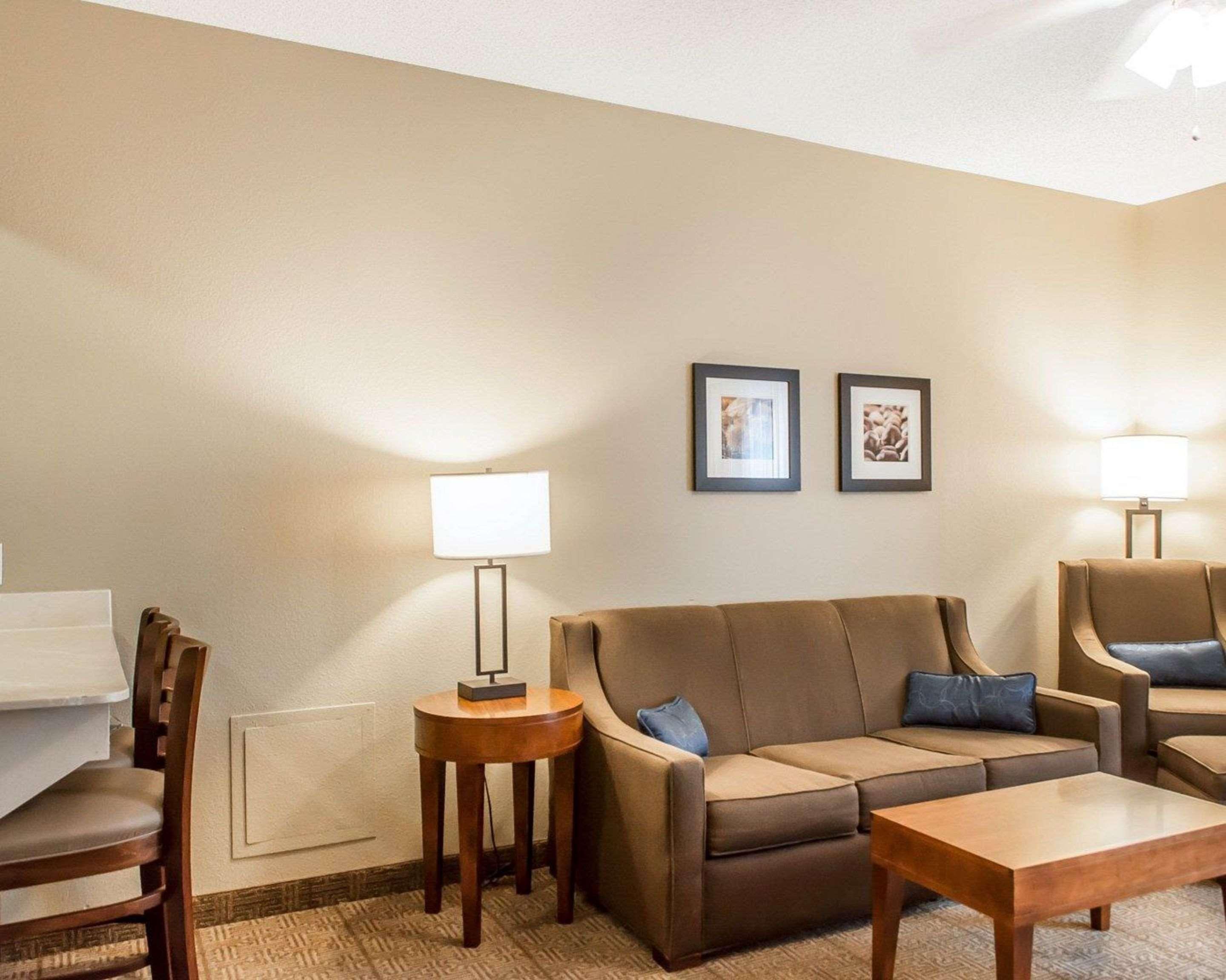 Comfort Inn North-Polaris Колумбус Экстерьер фото