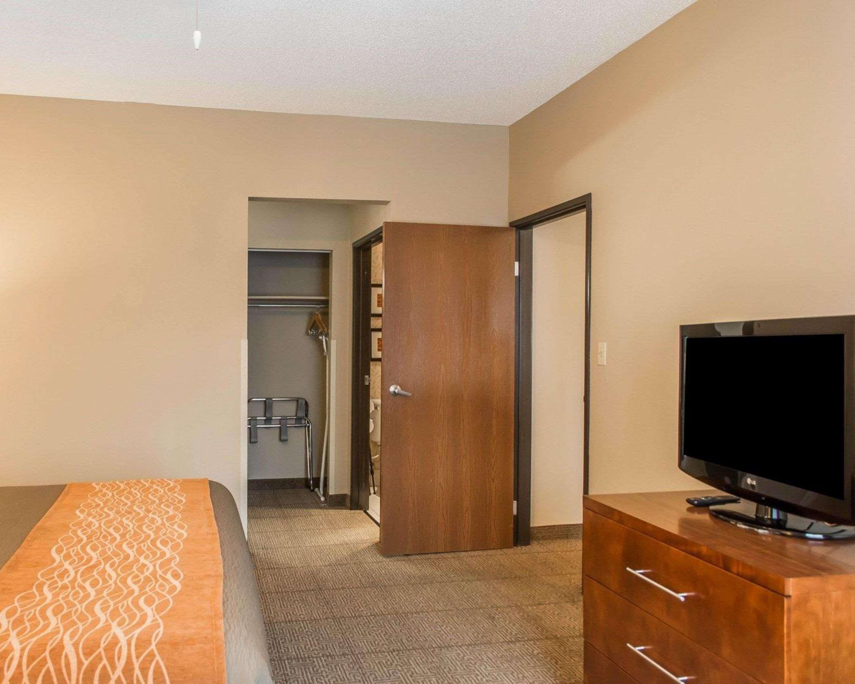Comfort Inn North-Polaris Колумбус Экстерьер фото