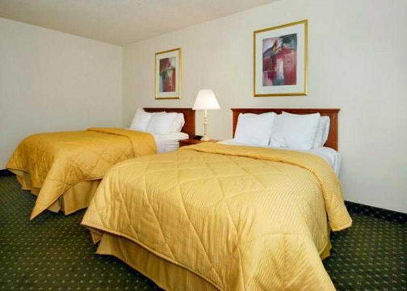 Comfort Inn North-Polaris Колумбус Номер фото